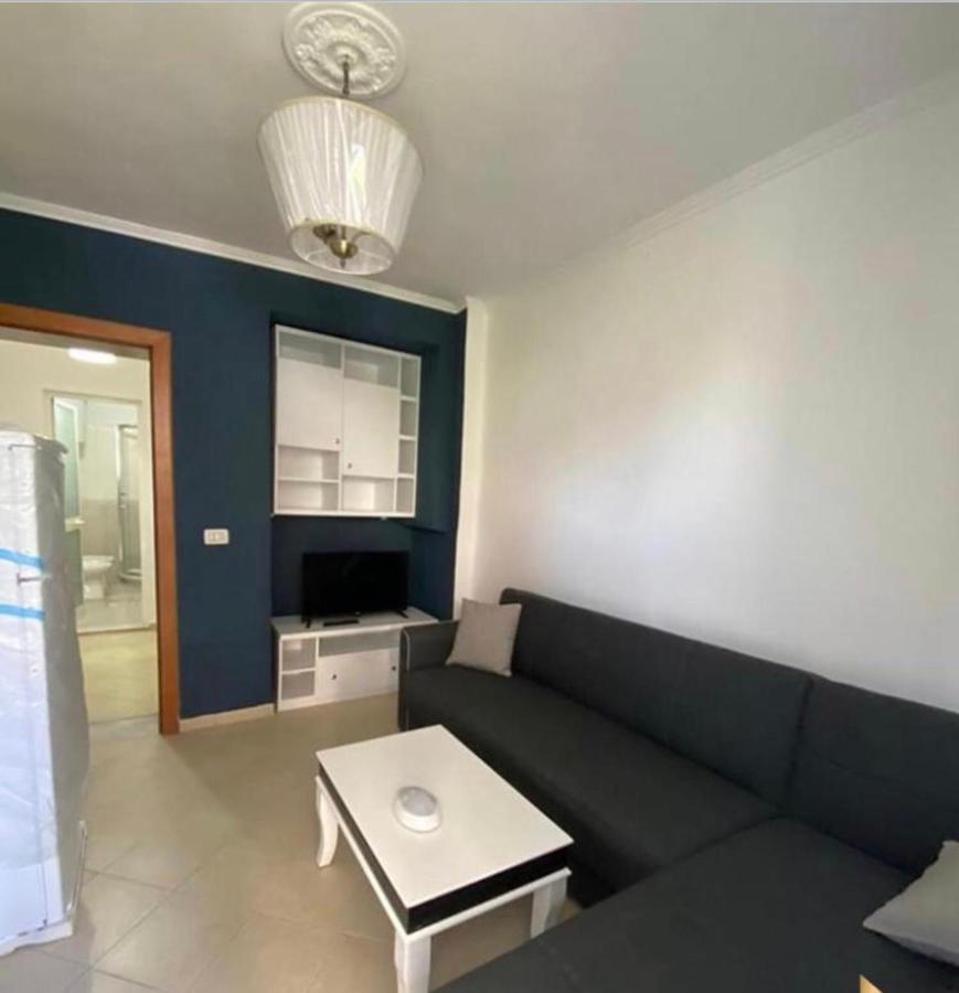 Apartment Lacasa-wilson Square *