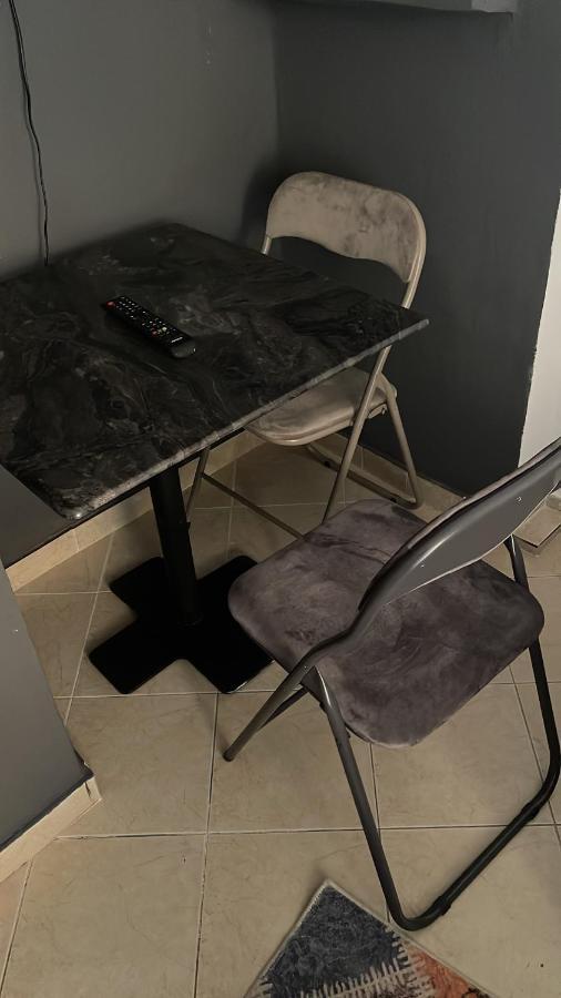 Lacasa-wilson Square Apartment