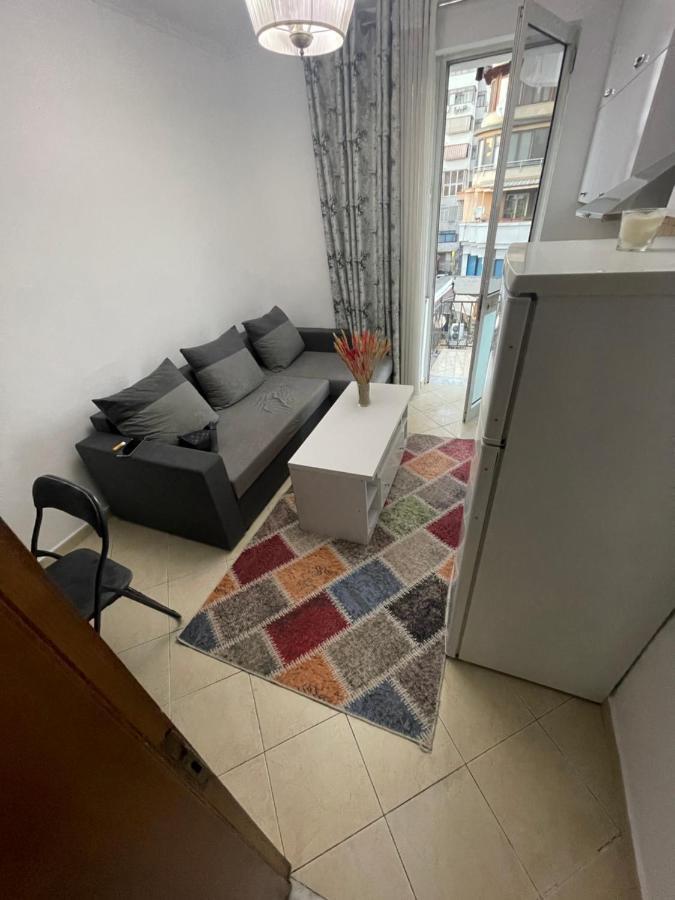 Lacasa-wilson Square Apartment *