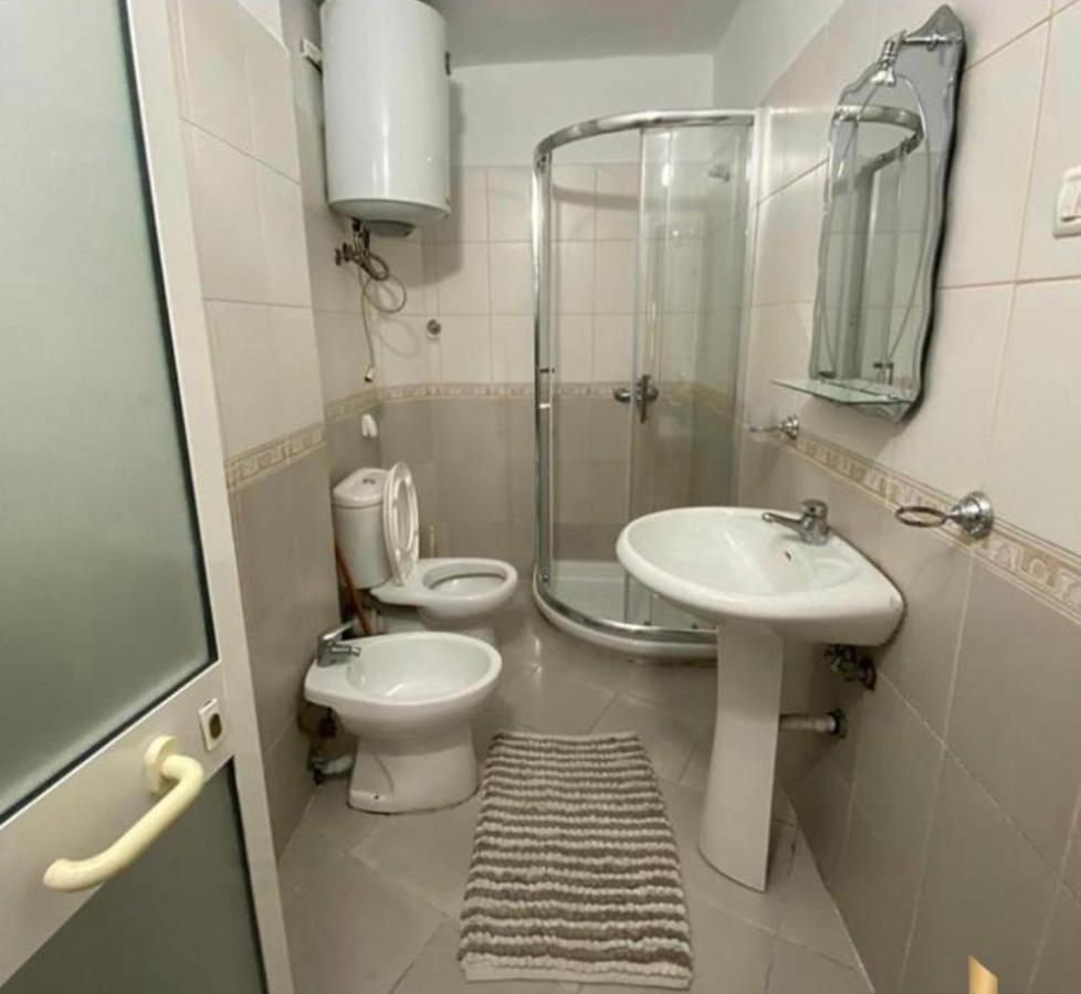 Apartment Lacasa-wilson Square *